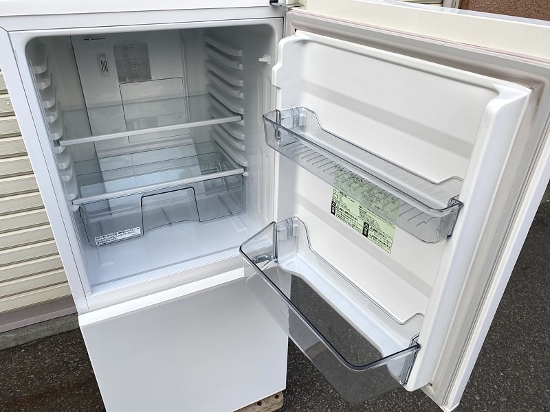 札幌限定■2ドア冷凍冷蔵庫 110L TWINBIRD HR-E911W　(ツインバード工業株式会社)/2019年製_画像3