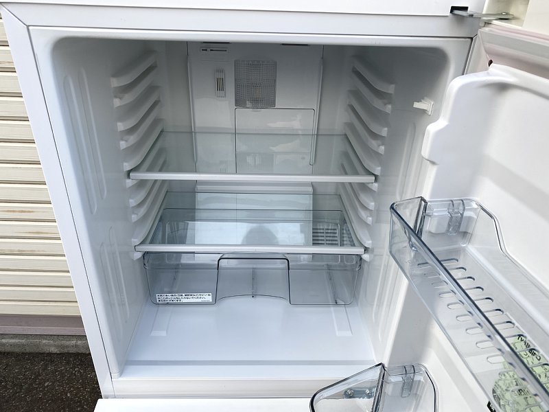 札幌限定■2ドア冷凍冷蔵庫 110L TWINBIRD HR-E911W　(ツインバード工業株式会社)/2019年製_画像4