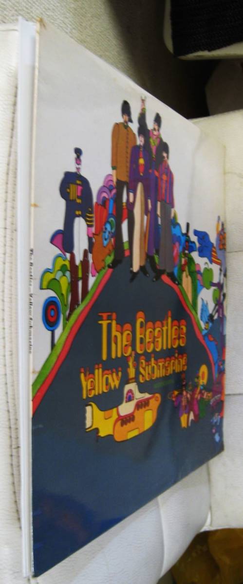 ## The Beatles Yellow Submarine # UK LP '73 Apple Records PCS 7070 # コーティング・ジャケ_画像2