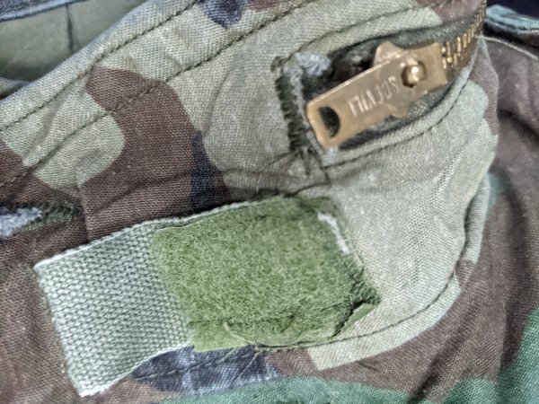 5．USA製 米軍 ヴィンテージ SCOVILLジップ アメリカ軍 マルチポケット M65フィールドジャケット ミリタリー メンズL 緑茶黒y502_画像6