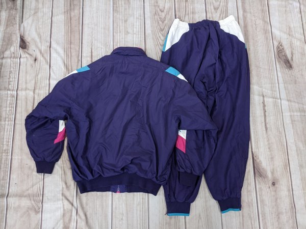 3．アシックス MrDEPORTE ロゴ ナイロン上下セット ジャケット ジャンパー パンツ スポ―ツウェア メンズL、80 紫緑系白y505_画像2