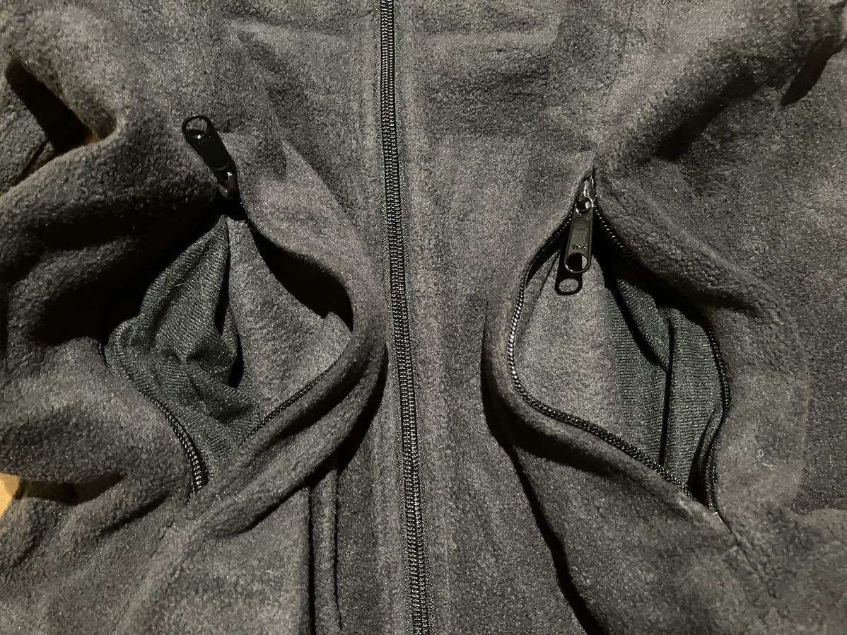 Columbia USA輸入　Sサイズ　黒　フリースジャケット　100円スタート　売り切り　古着　美品　コロンビア キャンプ　アウトドア 2007年製_画像5