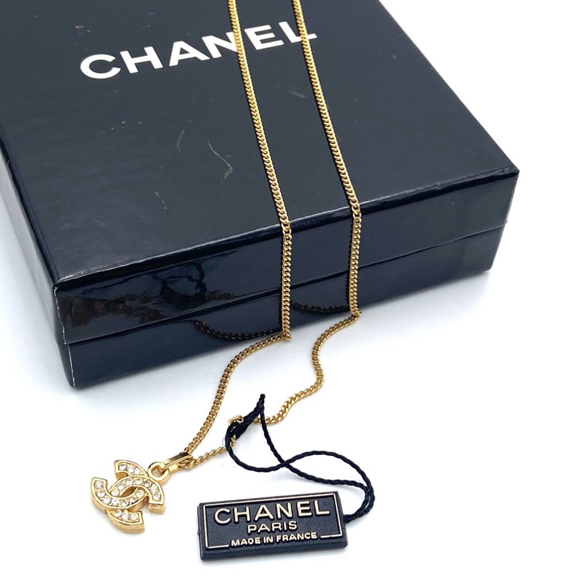 1円～ 未使用 CHANEL シャネル ココマーク ラインストーン ネックレス ペンダント ヴィンテージ アクセサリー ゴールド 箱付_画像1