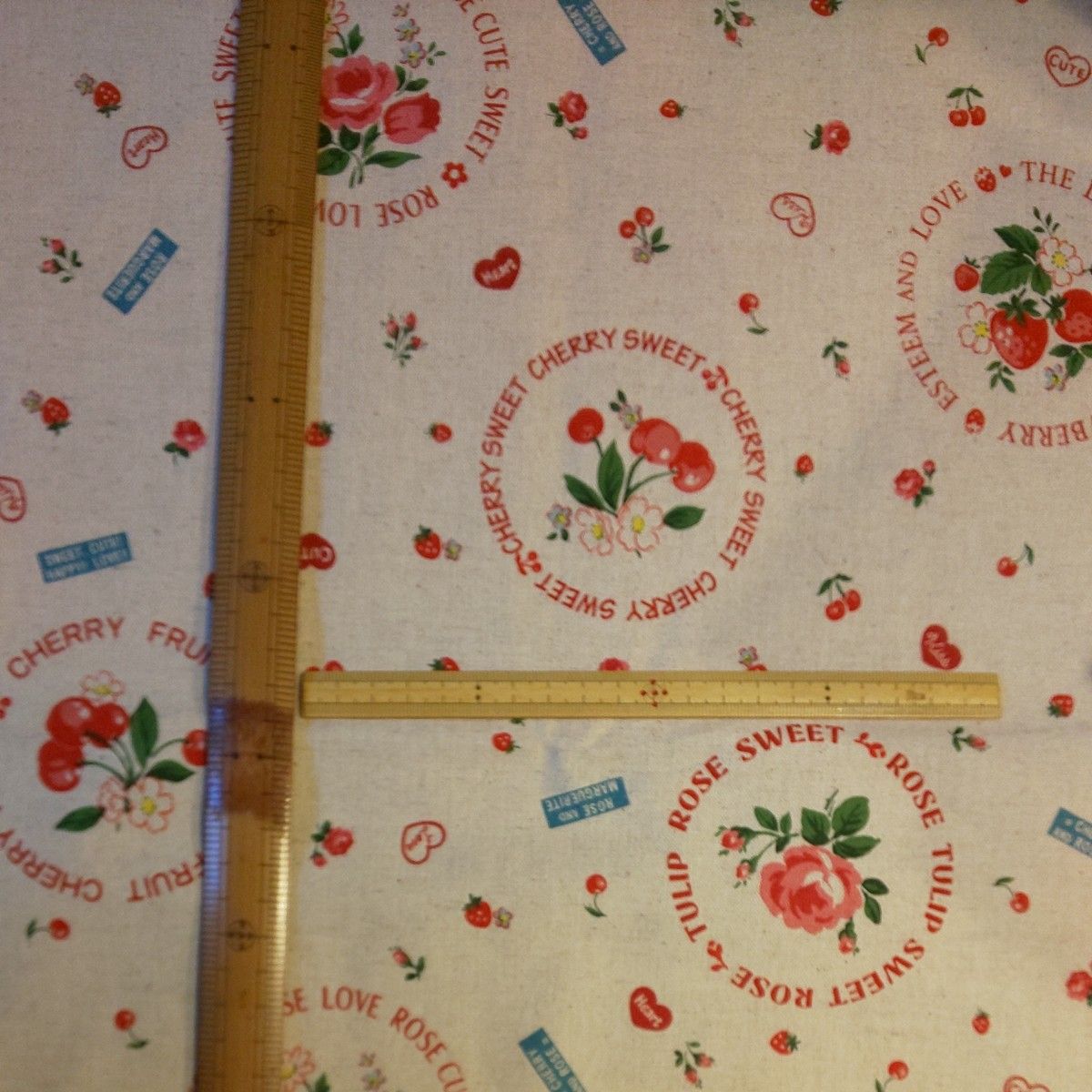 YUWA 松山敦子さん 30's Collection 綿麻生地 フルーツ&フラワー柄 ３種類のうちいずれか 生地巾×約50cm