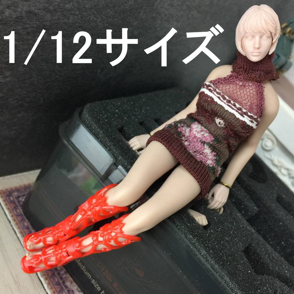 1/12サイズ　シームレス女性素体人形ワンピース難有靴おまけ　TBLeagueT03B　sutanサタン肌　　　美品_人形フルセットの出品です