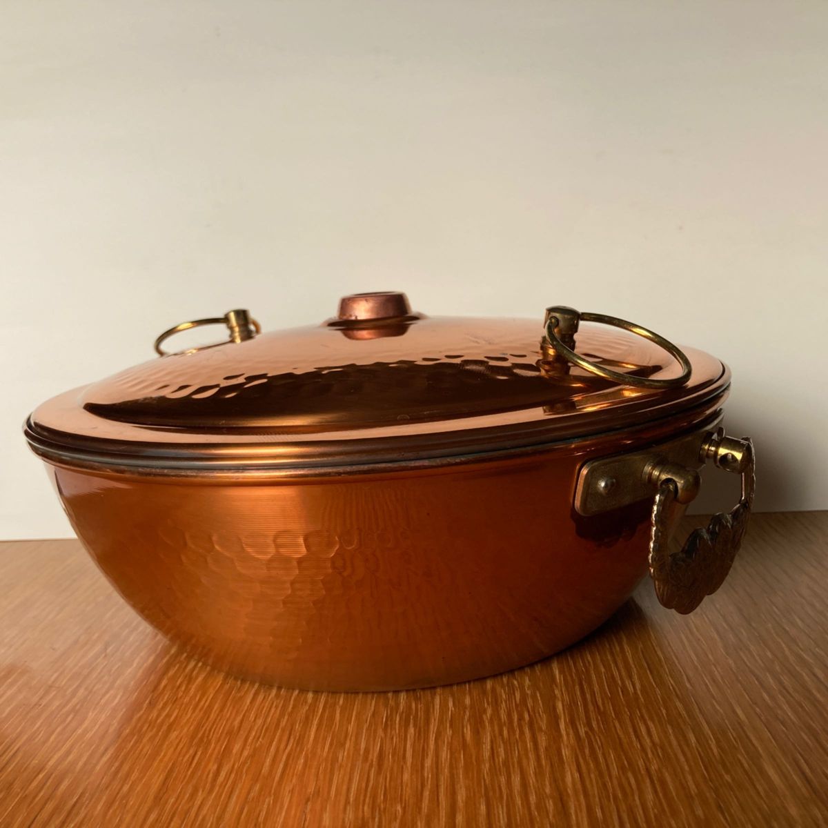 しゃぶしゃぶ鍋　蓋つき　純銅製　24㎝