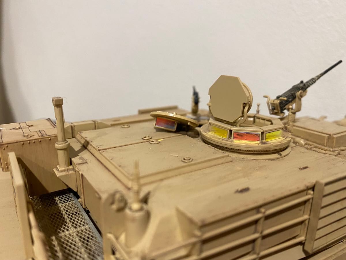 完成品　タミヤ1/35 アメリカ陸軍M1A2 イラク戦争