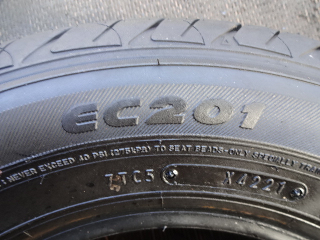 ほぼ未使用 2021年製 夏用2本 145/80R12 ダンロップ EC202（4420）_画像4