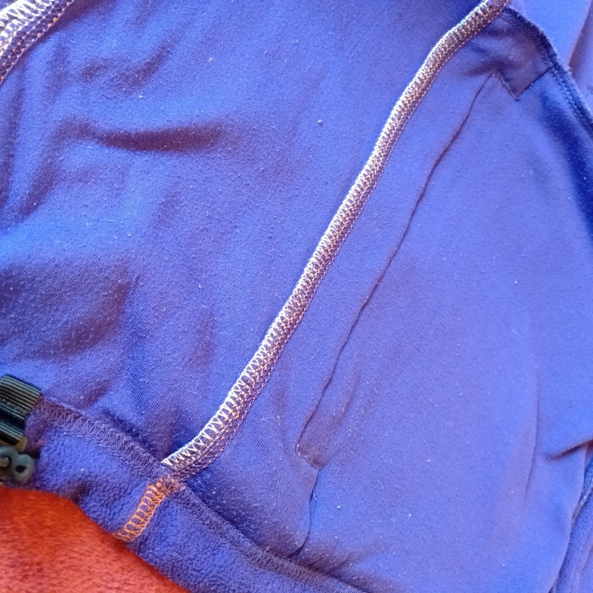 む141 Columbia サイズＬ フリースジャケット ポリエステル コロンビア 紫 洋服_画像10
