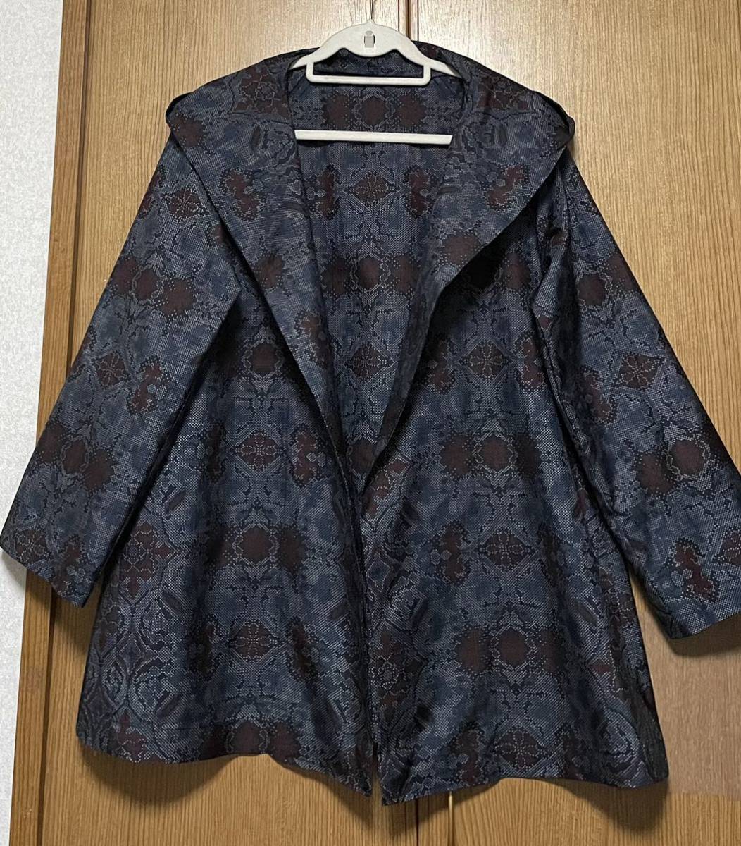 着物リメイク　大島のフード付きジャケット　L〜LLサイズ_画像3