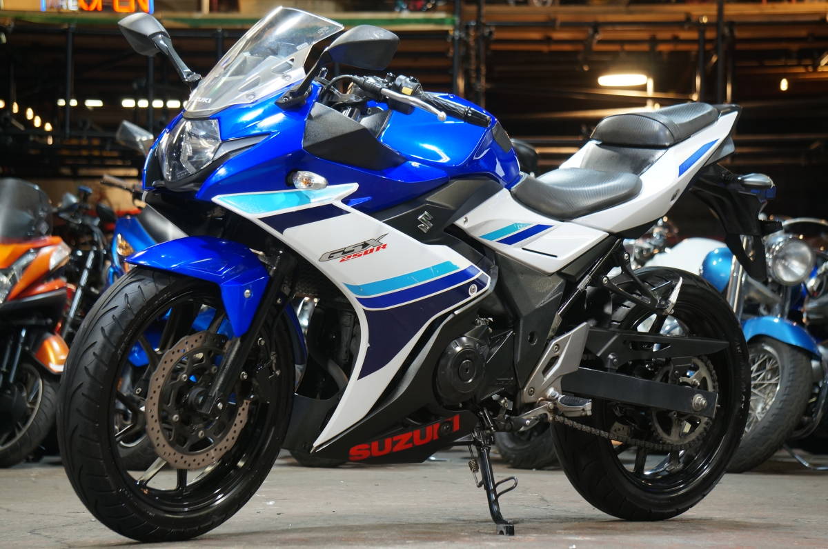 ◆◇配送のみ!!◆◇在庫セール!!◆◇GSX 250R 外装状態良く走りも快調!! 安心のノーマル車両!! 埼玉～関東近県即日自社配送可!!_画像3