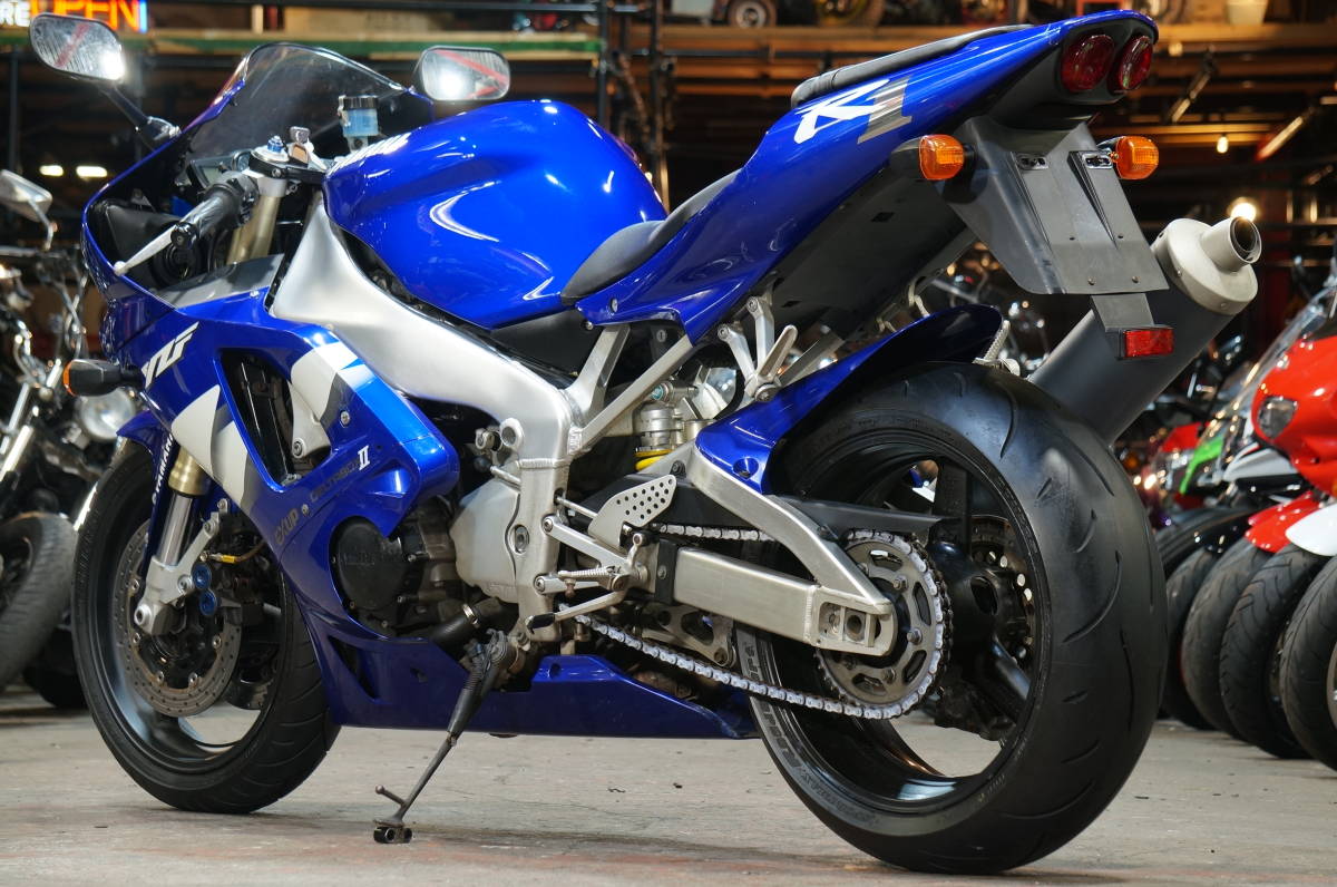 ◆◇配送のみ!!◆◇年末在庫セール!!◆◇逆車!! YZF R1 快調な走りです!! ロングツーリングにも!! 埼玉～関東近県即日自社配送可!!_画像2