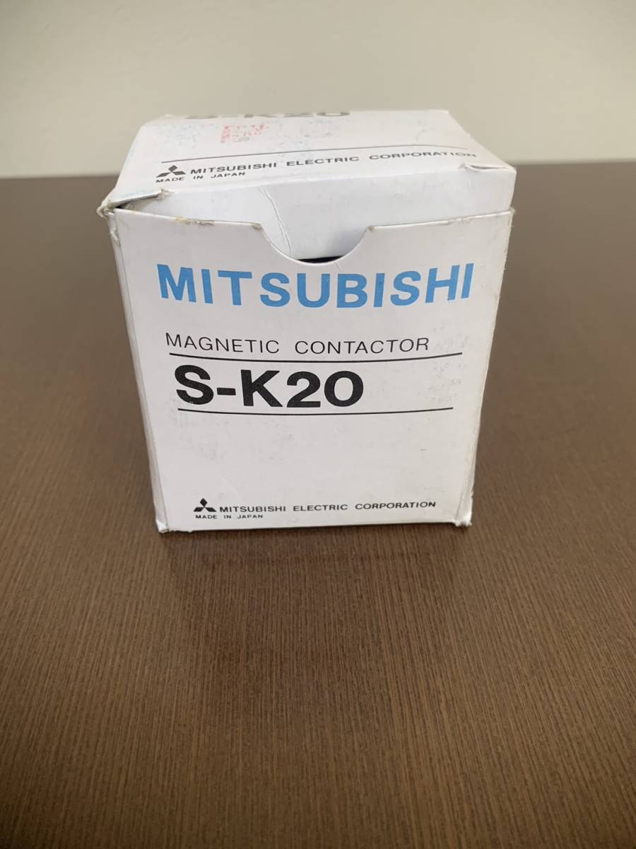 新古品】 MITSUBISHI 三菱電機 S-K20 AC220V 用電磁接触器 item 新古品】 MITSUBISHI 三菱電機 S-K20 AC220V 用電磁接触器 item