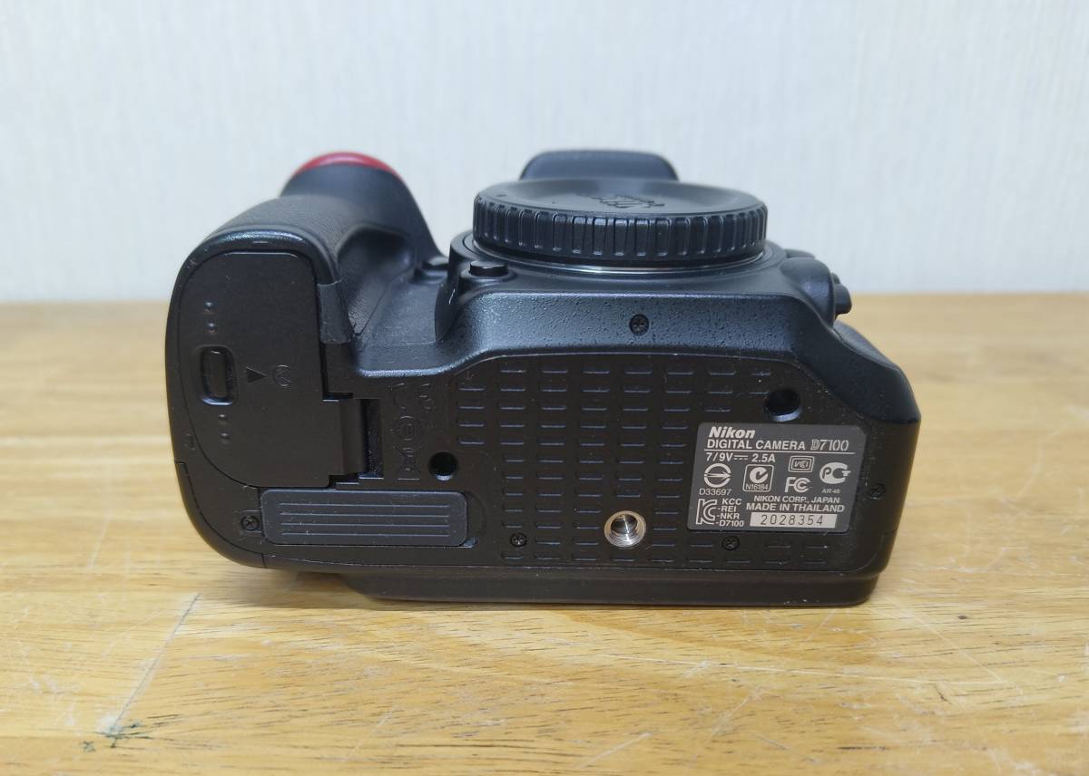 中古品 Nikon D7100 ボディ デジタルカメラ 一眼レフ ニコン_画像7