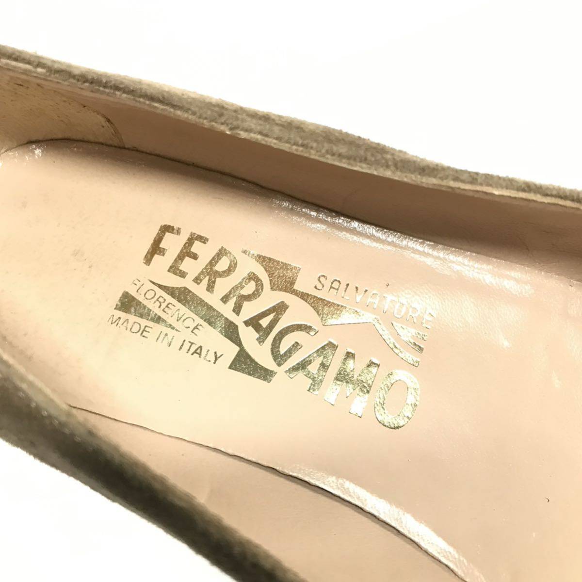 【フェラガモ】本物 Ferragamo 靴 23cm ヴァラリボン パンプス カジュアルシューズ スエード 女性用 レディース イタリア製 5 1/2 D_画像9