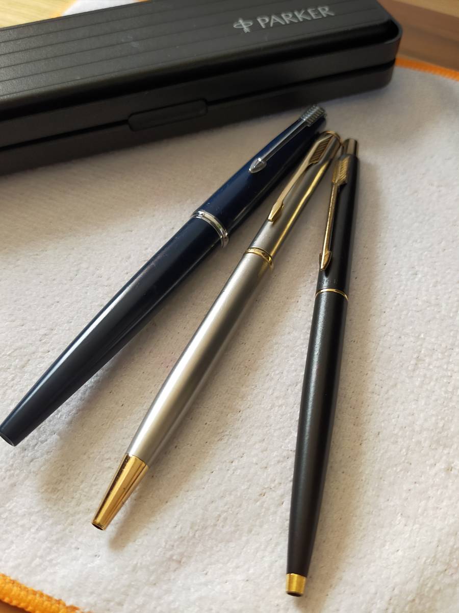 PARKER 3本セット ①万年筆 クラシック パーカー ②INSIGNIA 筆記確認 インシグニア ツイスト ボールペン ③ノック式ボールペン　k18 K14_画像1