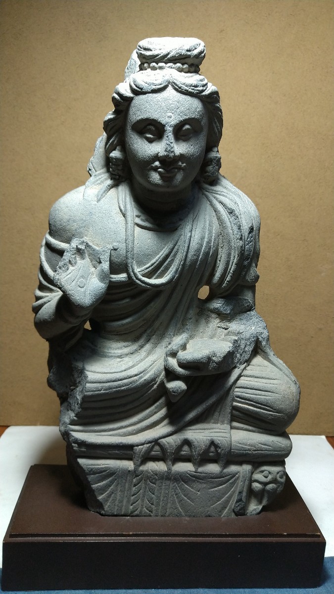 【哲】【特別出品】作行最高のガンダーラ石彫菩薩像（２〜４世紀）_画像1