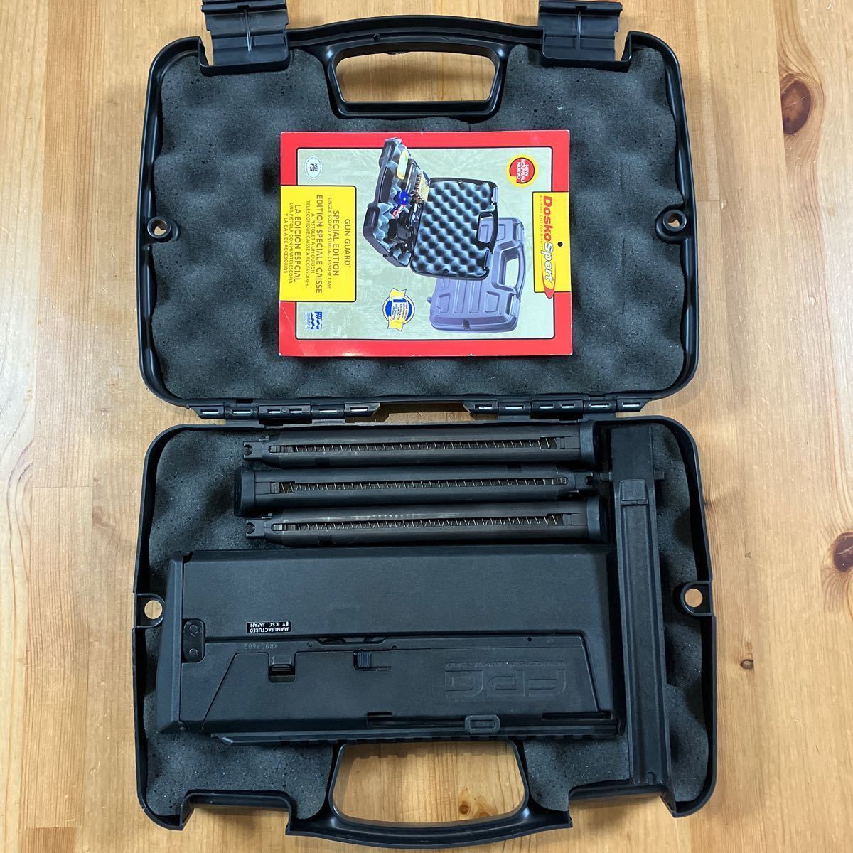 KSC/KWA MAGPUL FPG FMG9 実銃用ガンケース 予備マガジン3本 KSC/KWA MAGPUL FPG FMG9 実銃用ガンケース 予備マガジン3本