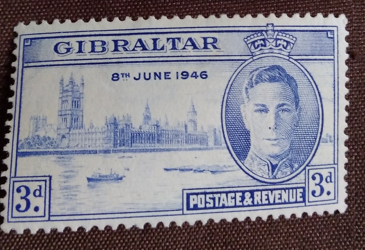 イギリス　ジブラルタル　1946.10.12 戦勝記念　平和　ジョージ6世　ロンドン議事堂　テムズ川　2完 未使用糊ありヒンジあとあり　_画像4