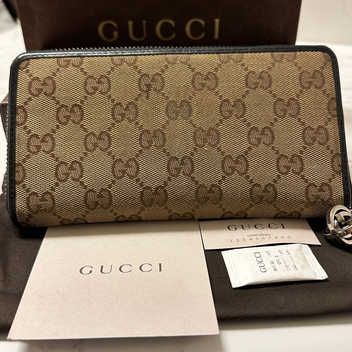 良品！ グッチ GUCCI 財布　長財布　GGキャンバス　GG金具 ラウンドファスナー