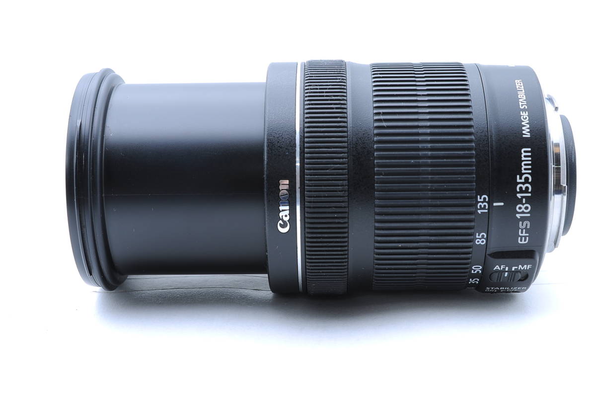 ★良品★ キャノン CANON EF-S 18-135mm F3.5-5.6 IS STM_画像3