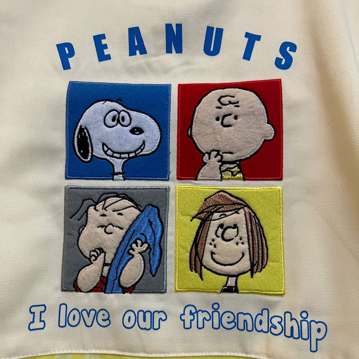 SNOOPY - 保育士 スモック スヌーピーの通販 by プロフィール