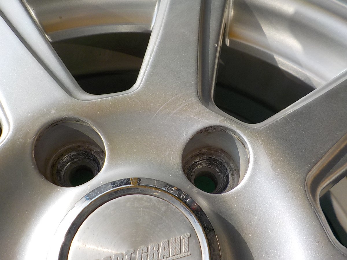 D15052 ＳＰＯＲＴ ＧＲＡＨＴ ノア ＶＯＸＹ エスクァイア アイシス 等 ICE FRONTAGE 195/65R15 付き ６Ｊ +４５