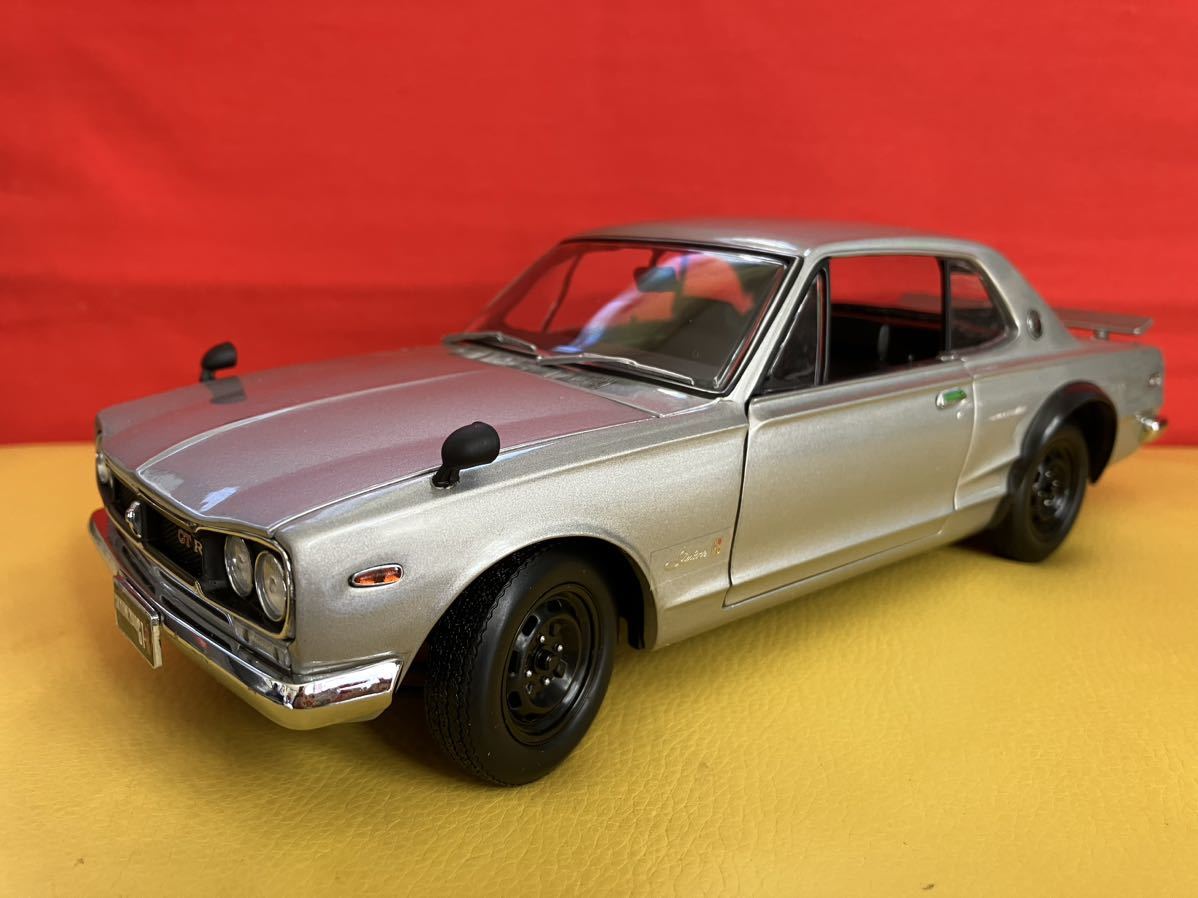 1/18 京商 kyOSHO スカイラインGT-R KPGC10 ハコスカ 白 1/18 京商 kyOSHO スカイラインGT-R KPGC10 ハコスカ 白