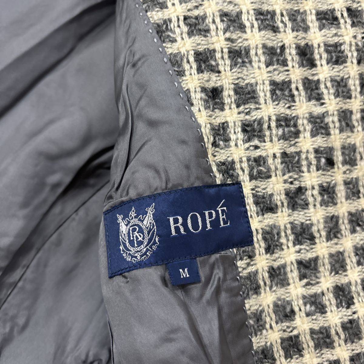 A ＊ 美品 日本製 '高級感溢れる' ROPE ロペ 高品質 WOOL チェック柄 ダブル テーラードジャケット sizeM レディース 婦人服 アウター _画像6