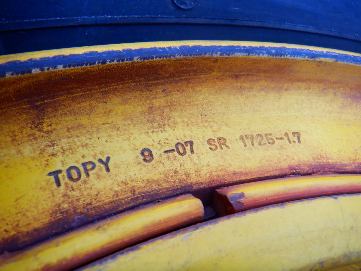 TCM L27 純正ホイール　トピー　1725-1.7 20.5-25 夏タイヤ付き　4本　全国発送可能　北海道　タイヤショベル　ホイルローダー_画像8