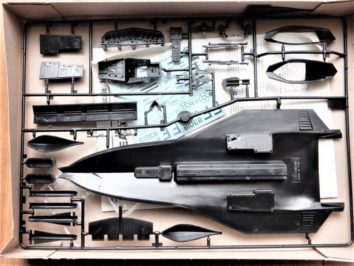 廃版品絶版品イタレリ製1／48アメリカ空軍F-19ステルス戦闘機　イタレリが作った問題作_画像3