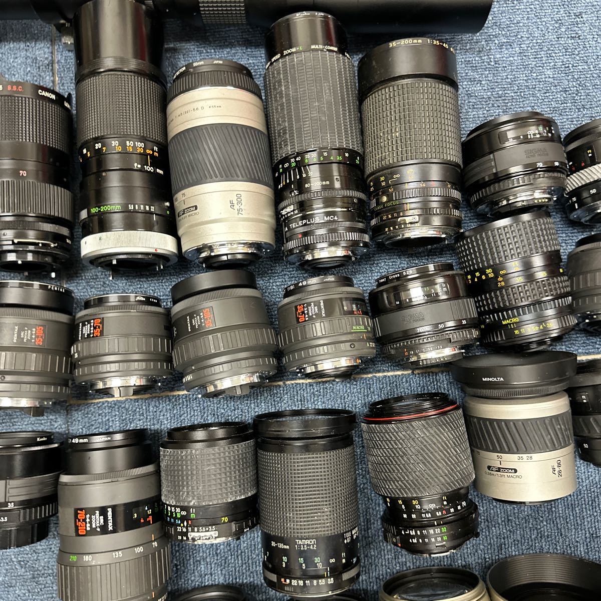 超大量！計79個　まとめ売り　MF　AF　レンズ Nikon SIGMA TAMRON TOKINA Minolta PENTAX ジャンク品　まとめ　D009_画像3