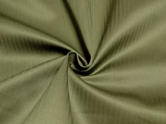 綿100 fashionクロス ヘリンボーン やや薄～中間 カーキ系12.2m_画像4