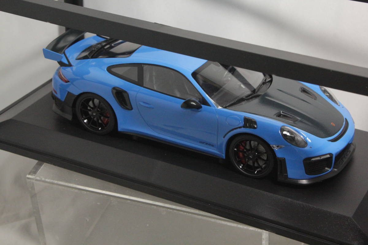 MINICHAMPS 1/18 ポルシェ 911 ( 991.2 ) GT2 RS 2018 BLUE WITH BLACK WHEELS_画像5