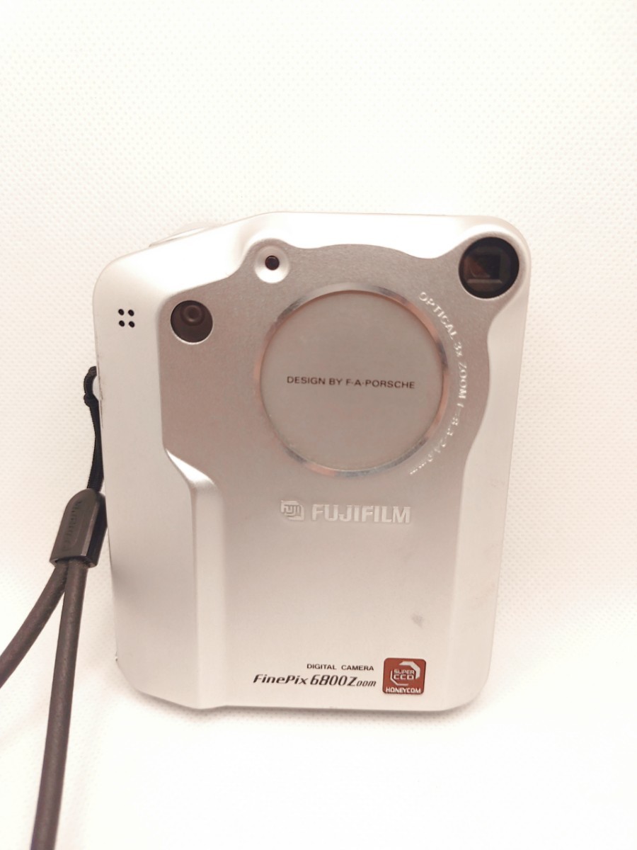 FUJIFILM FinePix6800zoom ポルシェデザイン ライカテイスト デジタルカメラ コンパクトデジタルカメラ 5S-3004 【動作確認品】 _画像2
