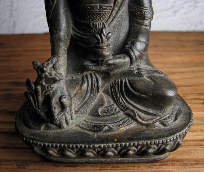 仏教美術 古銅 チベット仏 鍍金 高さ:13.5cm 重さ:50.8g 仏像 仏教美術 古銅 チベット仏 鍍金 高さ:13.5cm 重さ:50.8g 仏像