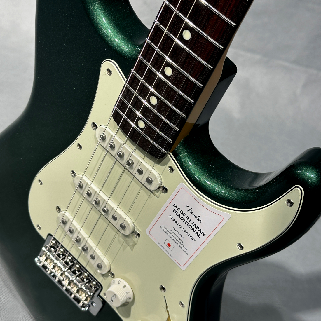 Fender Made In Japan Traditinal II 60's AGM Aged Sherwood Green Metallic フェンダー ストラトキャスター 日本製_画像4