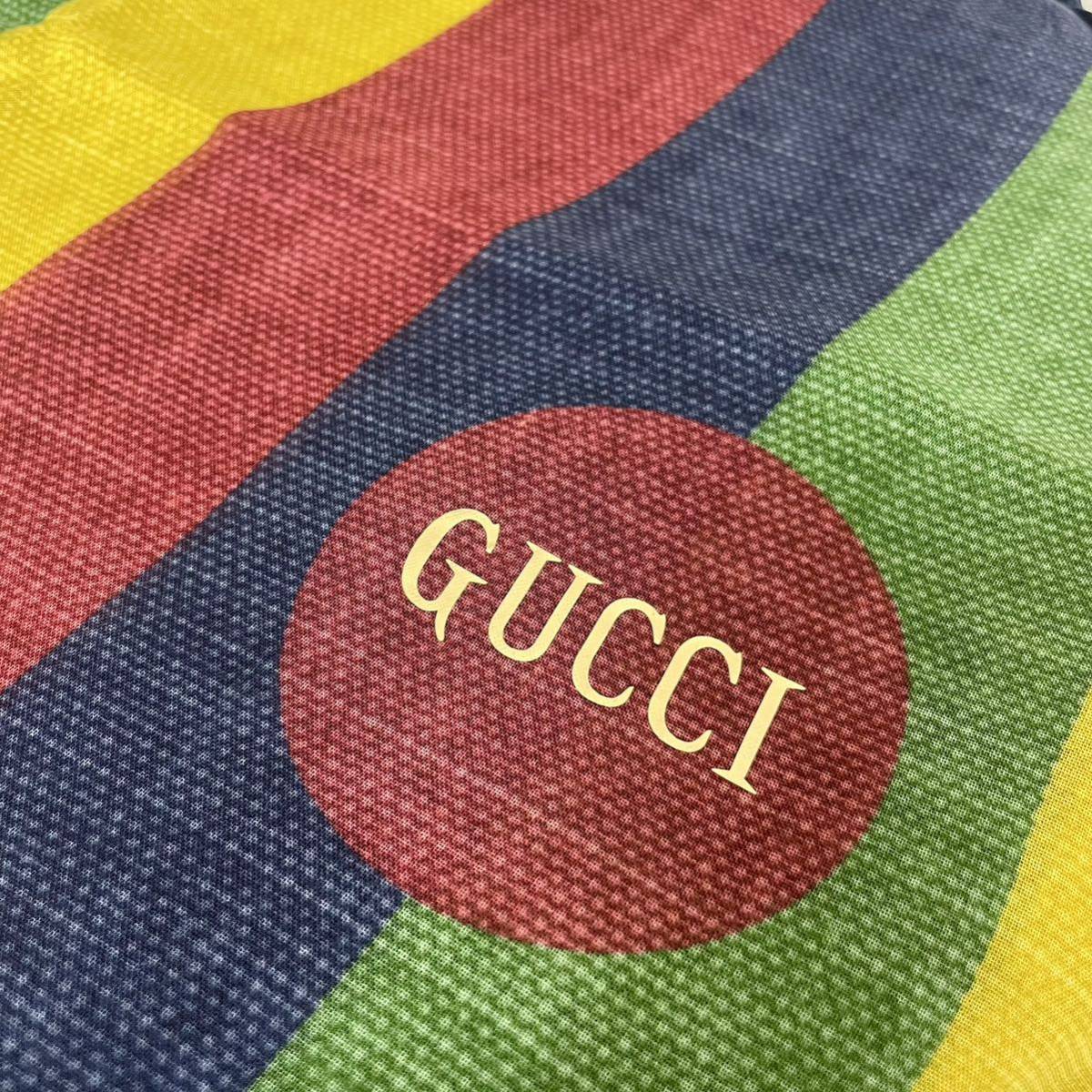 【極上美品】GUCCI グッチ　ストール　レーヨン　シルク　絹　ライン　総柄　ロゴ　レッド　グリーン　ブルー　イエロー　フリンジ　_画像2