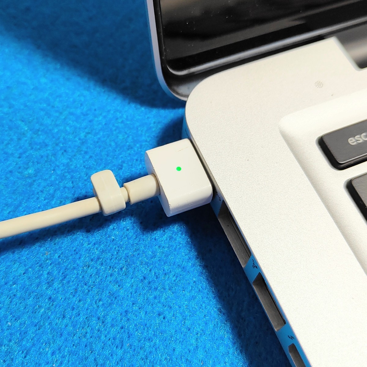 Apple 60W MagSafe Power Adapter アップル ACアダプターの画像2