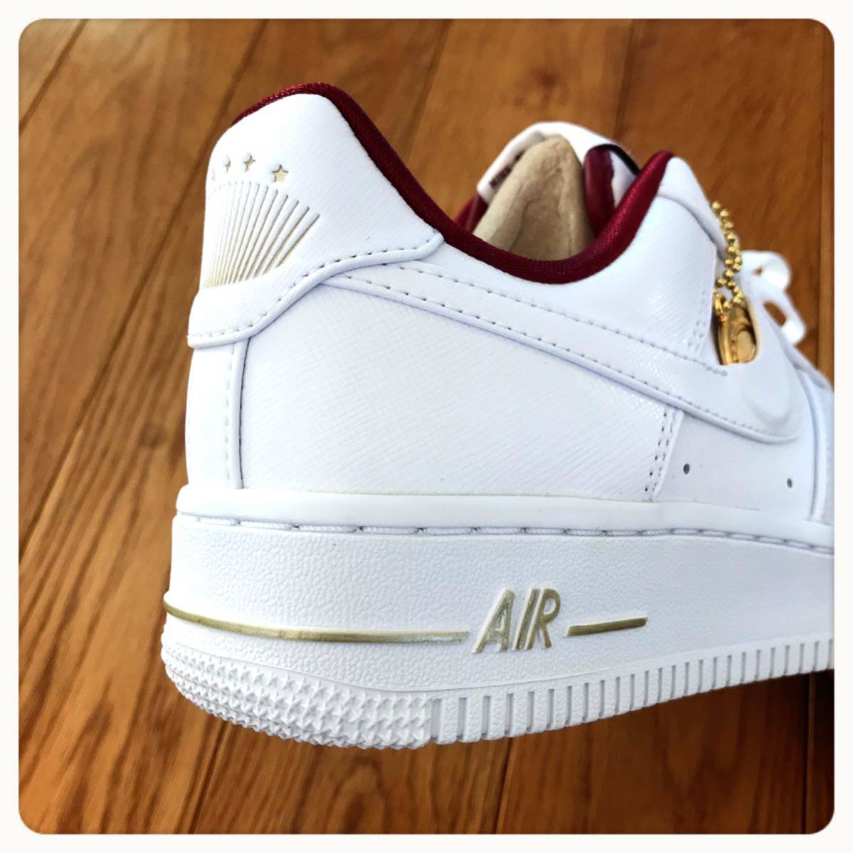 23.0cm Nike WMNS Air Force 1 Low '07 SE Just Do It DV7584-100 NIKE AIR FORCE 1 ペンダント エアフォース 1 コイン 金メダル 限定 23_画像8