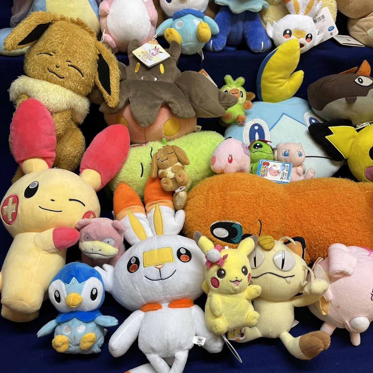 ポケモン ぬいぐるみ ポケットモンスター イーブイ ピカチュウ Pokemon まとめて 当時物 ポケモンセンター　中古 マスコット セット _画像2