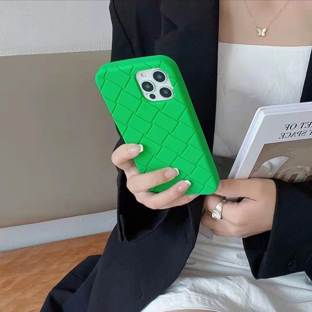 人気商品】iPhoneケース シリコン ボッテガ 携帯カバー 緑 人気商品】iPhoneケース シリコン ボッテガ 携帯カバー 緑