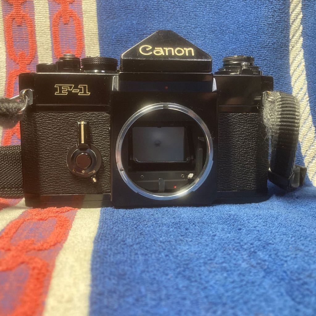 ★綺麗・美品★Canon F-1 ボディ キャノン F-1 フィルムカメラボディ キャノンストラップ付_画像2