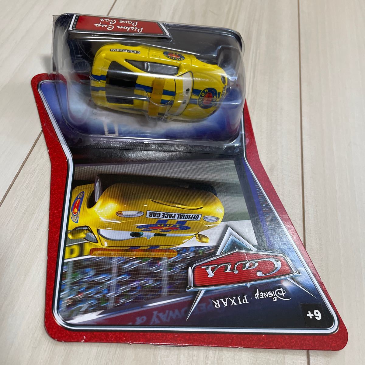 マテル カーズ CHARLIE CHECKER チャーリーチェッカー MATTEL CARS ミニカー キャラクターカー　ピストンカップ ペース カー_画像8