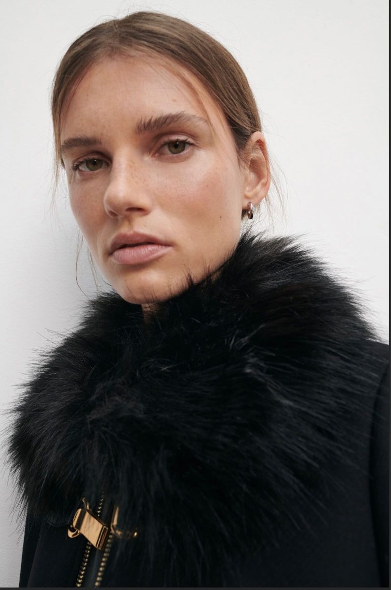 新品】ZARA ウールコート M フェイクファーカラージャケット 新品】ZARA ウールコート M フェイクファーカラージャケット