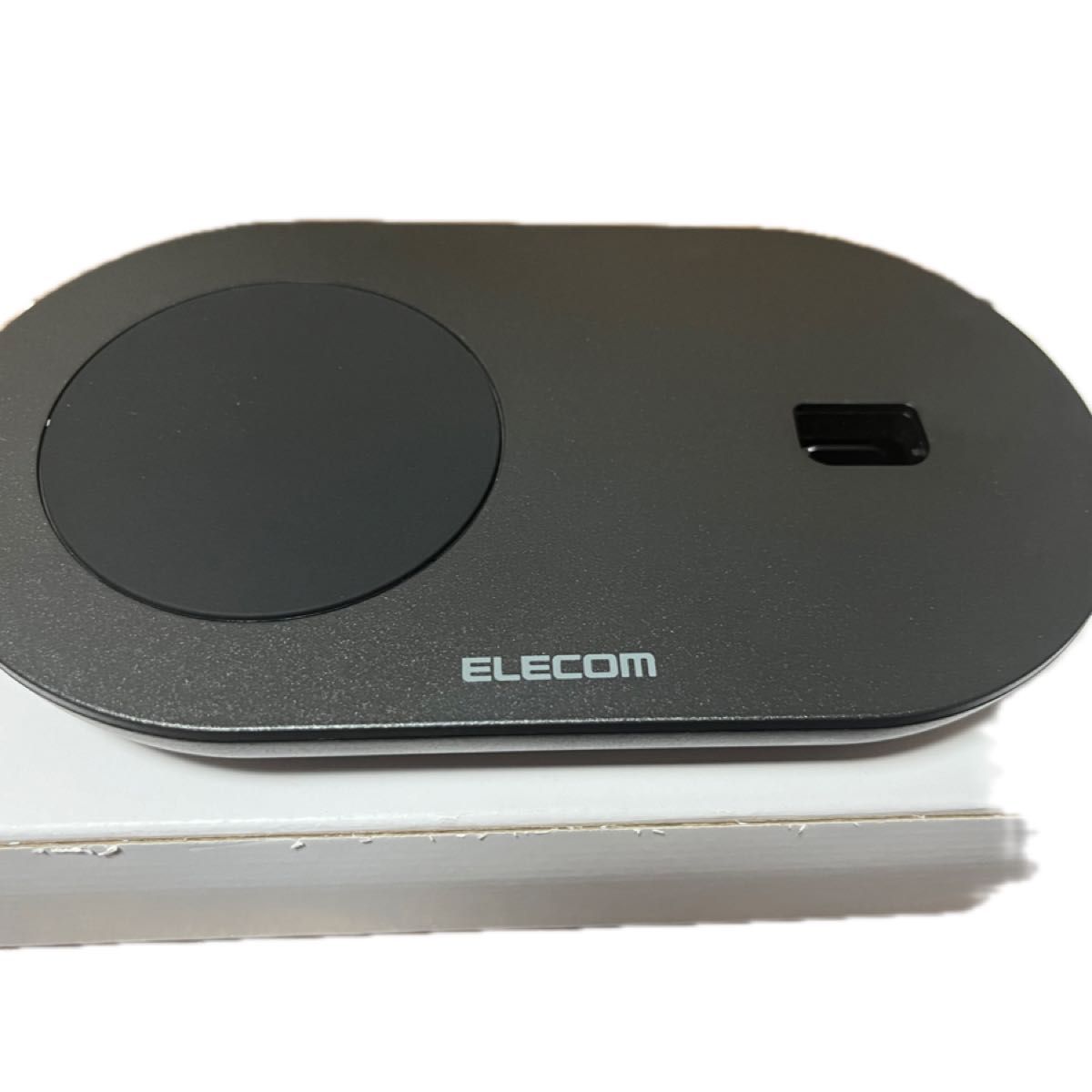 ELECOM ワイヤレス充電器(5W) Apple Watch充電器はめ込み Qi規格対応  W-QA24BK [5W]