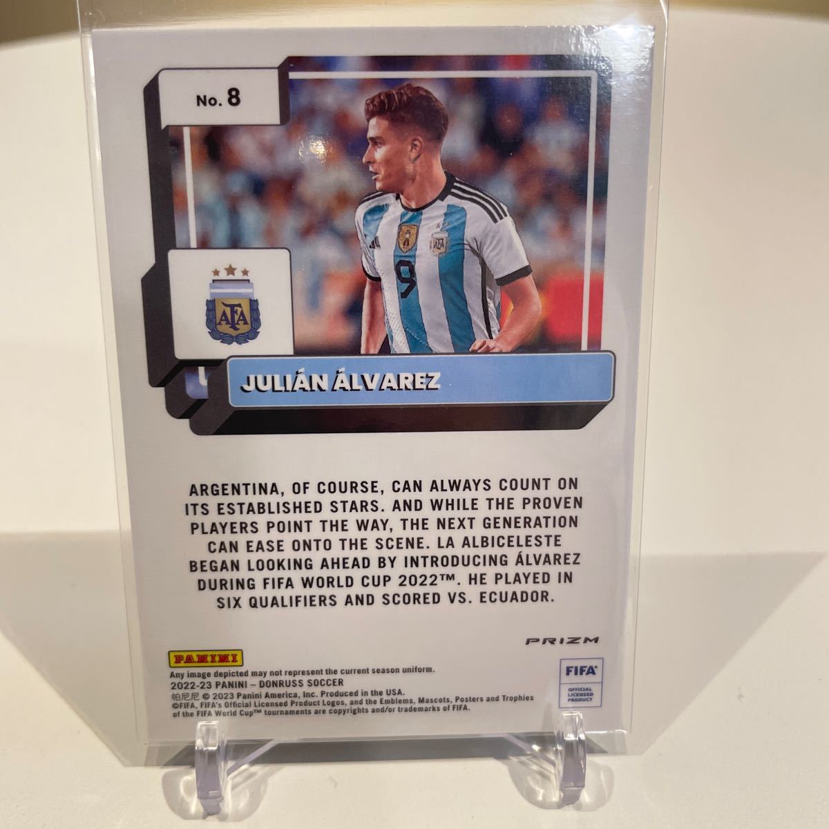 2022-23 Donruss Optic FIFA JULIAN ALVAREZ Rated Rookie green Cracked Ice Soccer トレカ_画像2