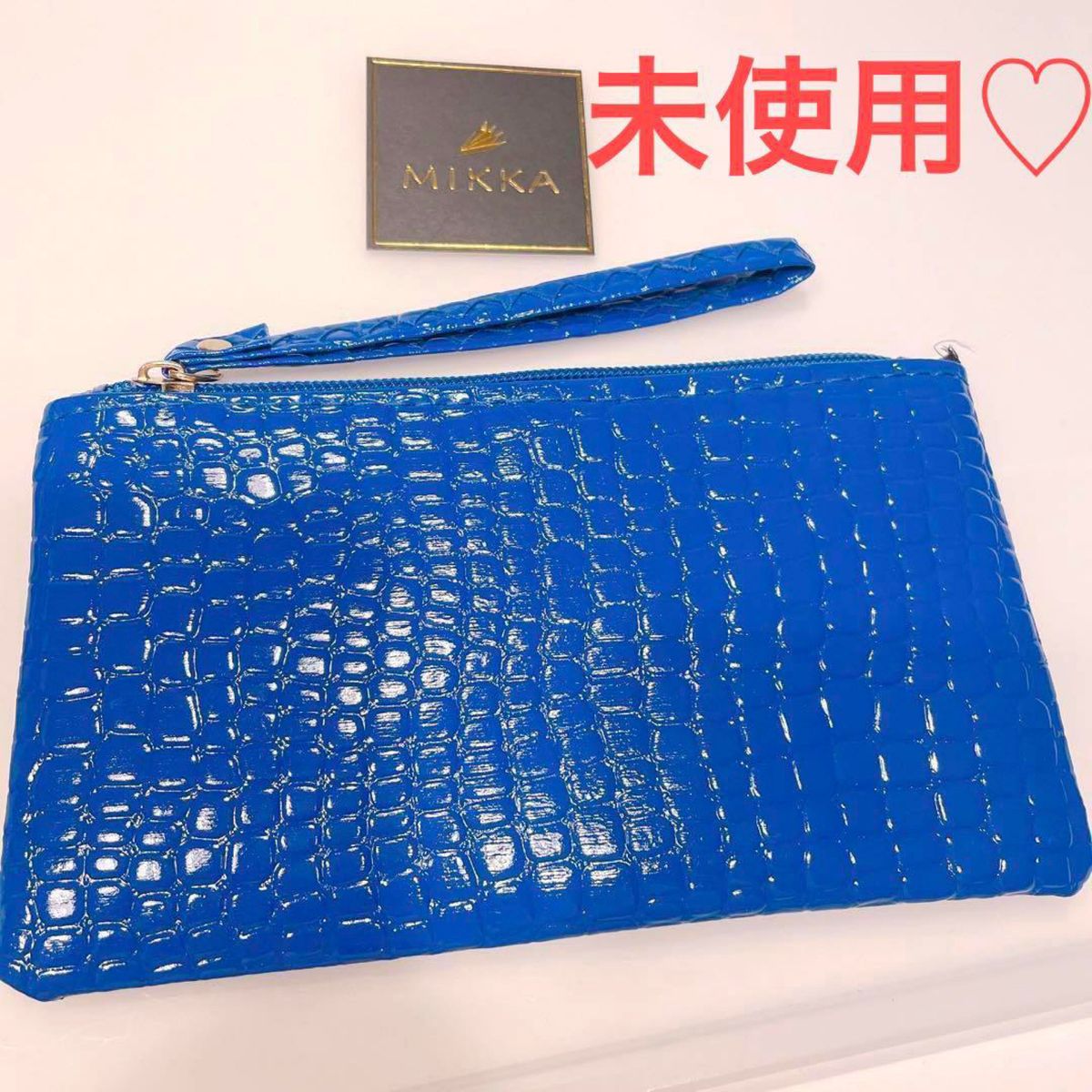 【未使用】MIKKA レザーポーチ　ポシェット　ブルー レザー　青　革製品