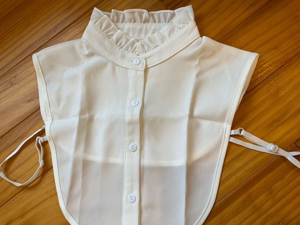 付け襟　フリル　スタンドカラー　白　つけ襟　新品　ホワイト セーター トレーナー Tシャツに_画像1