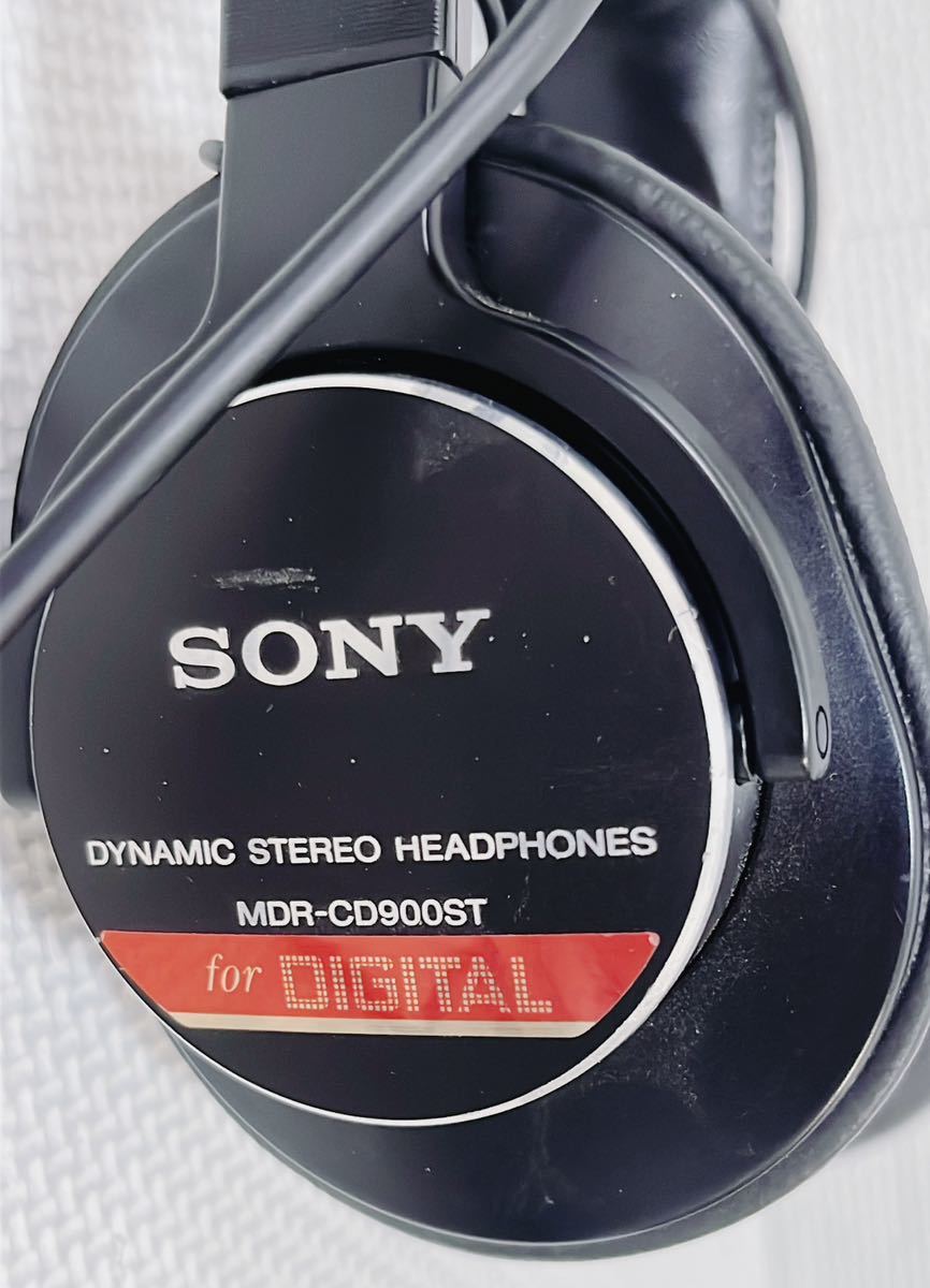 【美品】ソニー SONY MDR-CD900ST DYNAMIC STEREO HEADPHONES for DIGITAL ダイナミック型密閉式 ヘッドホンモニターヘッドホン _画像4
